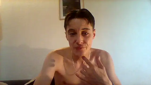 dipsy3535 Chat XXX in diretta