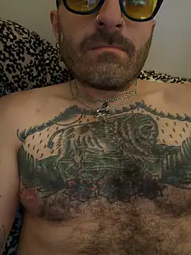 Živý XXX chat girthxcrisis