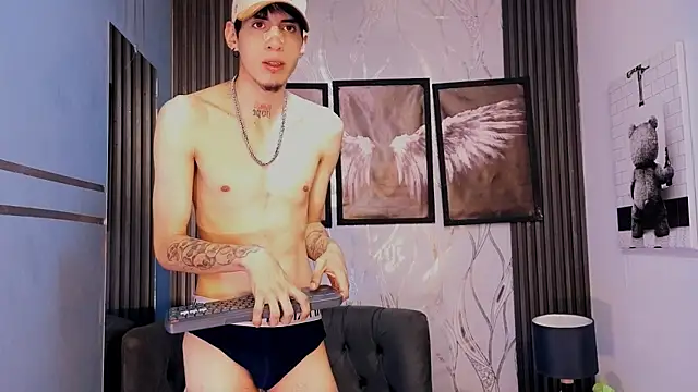 Pacomaster's Live XXX Chat