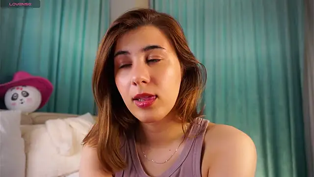 Chat XXX ao vivo de QueenieGitt