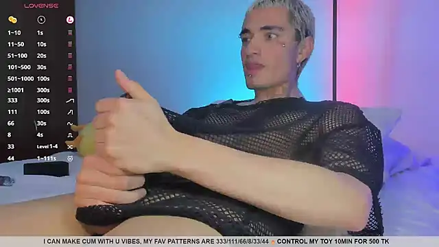 santikhalifa's Live XXX Chat
