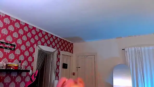 XXX chat uživo modela switchykitty