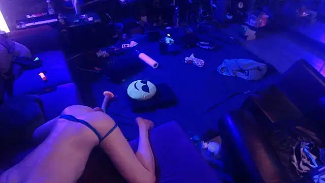 botTomOh Live XXX-chat