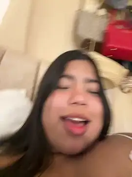 Chat XXX en directo de emily_morgam