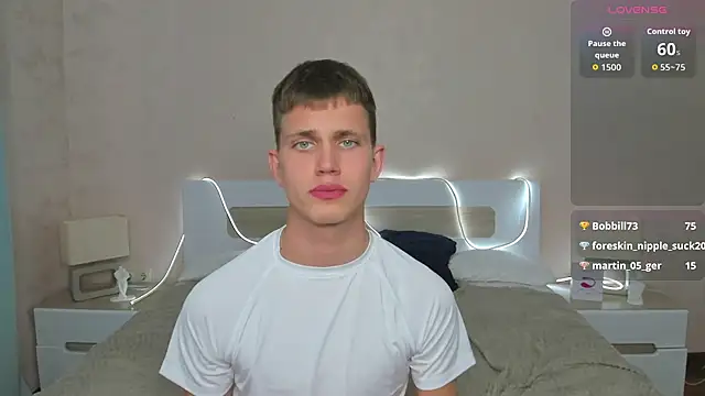 m0neyken live XXX chat