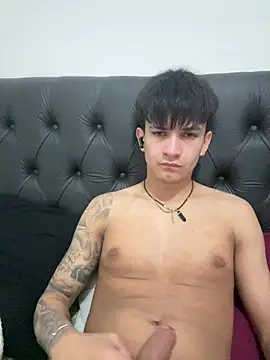 tailung228 – Naživo XXX chat