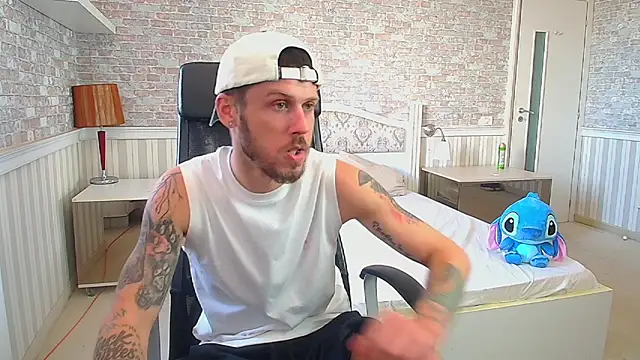 Živý XXX chat JonahShaw