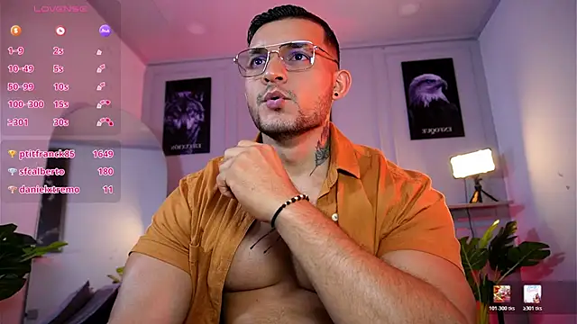 Živý XXX chat Marco_Vega