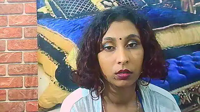 Czat XXX na żywo – IndianSexyButt