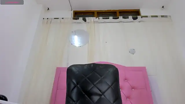 Živý XXX chat Michellcockxxx