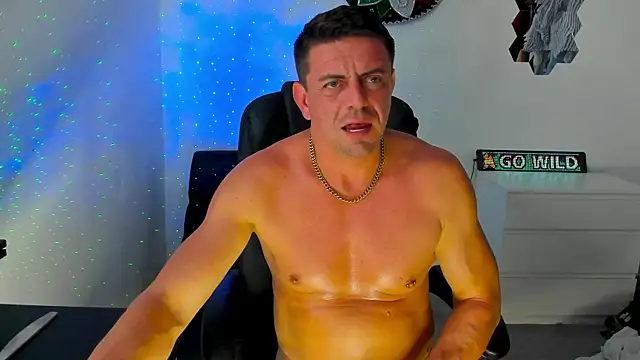 Онлайн чат XXX BadBoyVibes84