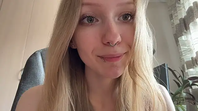 BivalentFalloff Chat XXX live