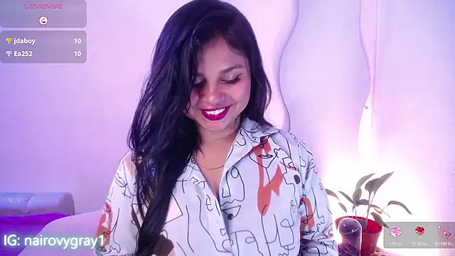 nairovyx Live XXX-chat