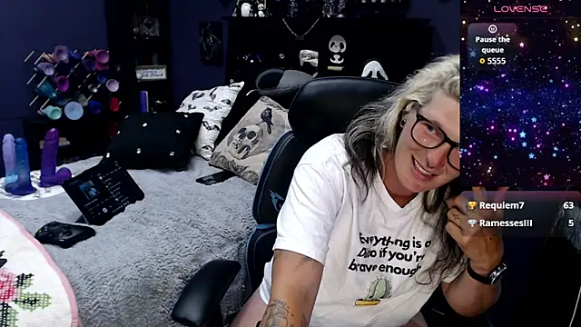 oddywithabody Chat XXX in diretta