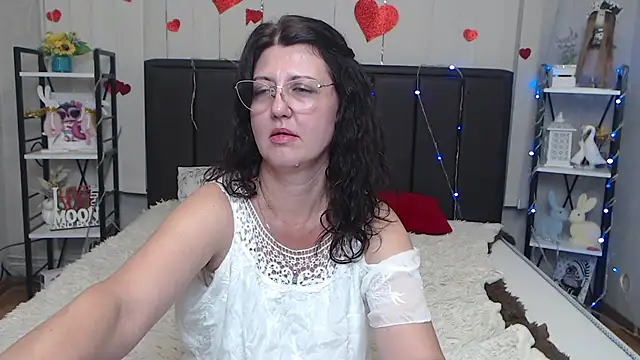 RoseHille Adlı Modelin Canlı XXX Sohbeti