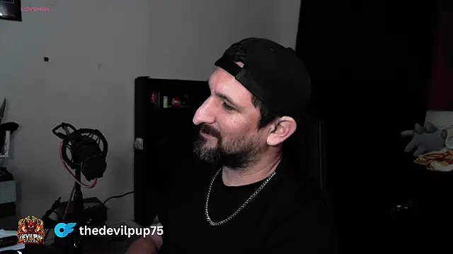 DevilPup75_のライブXXXチャット