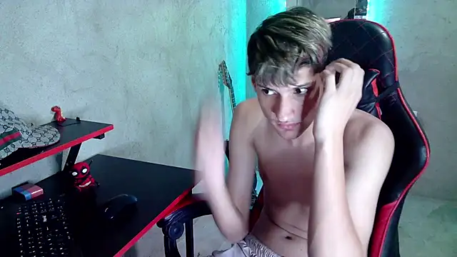 XXX chat uživo modela Pablito_Junior11