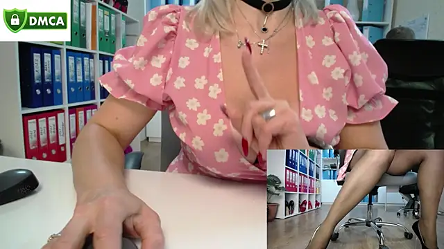 secret-office's Live XXX Chat