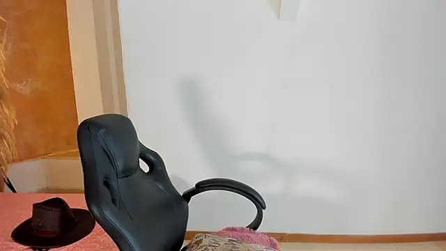 APRILL_FOXX Live XXX-Chat
