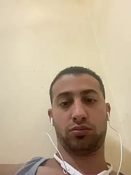 عرض كام Hehjehjeqll