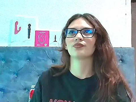 Chat +18 de LARICSA ao vivo