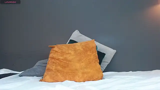 Živý XXX chat selene_ruiz