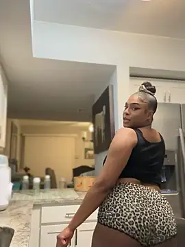 Živý XXX chat CandyLuxxxx