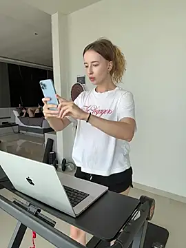 Živý XXX chat Nura_n_Sarah
