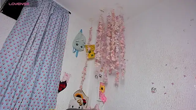 Chatroom XXX en direct de Kuutar