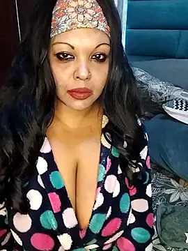 Chat +18 de hemilynthomas2467 ao vivo