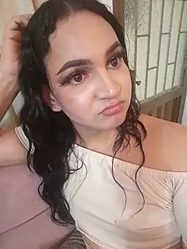 دردشة Andrys_ الجنسية المباشرة