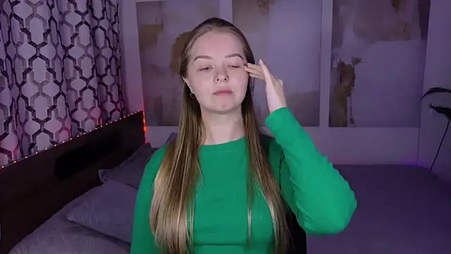 SirenaDoll's Live XXX Chat