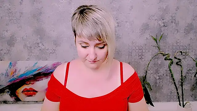 Chat +18 de Djullia ao vivo