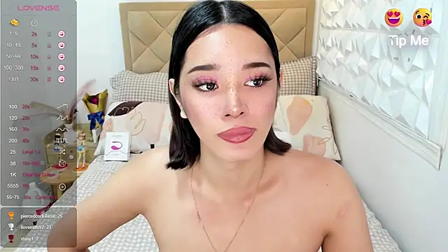 دردشة TsHeartXxx الجنسية المباشرة