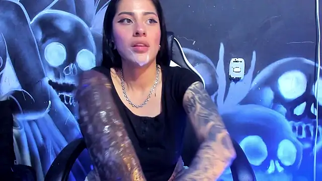 XXX chat uživo modela Cherry_jenklins87