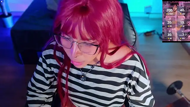 emmanakamura's Live XXX Chat