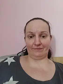 Chat XXX en directo de BustyLadyAlma