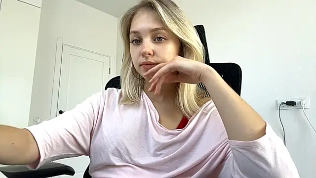 Chat XXX en directo de EveryoneEve