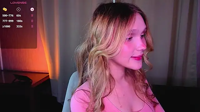 Živý XXX chat AdelineCrash