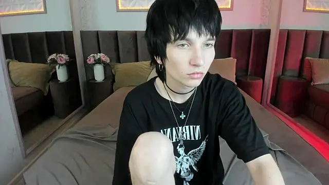 Chat +18 de AdonBev ao vivo
