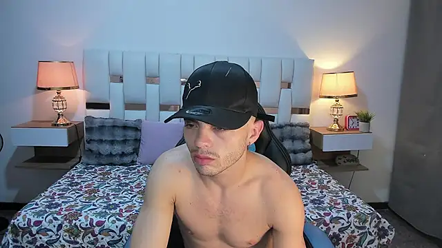 Zeus_damian21 live XXX chat