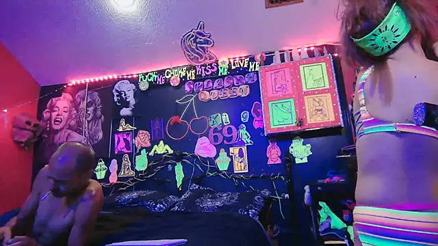 Онлайн чат XXX Splash_Queen420