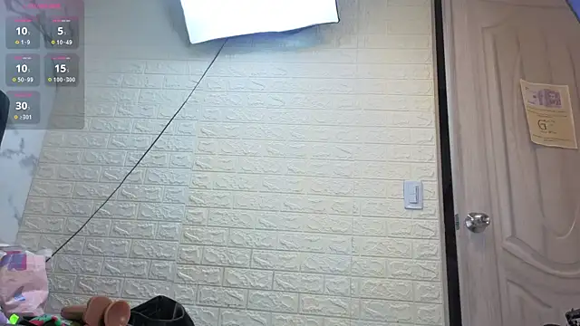 yunkeyc – Naživo XXX chat