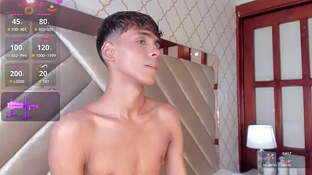 KaelSoft_'s Live XXX Chat