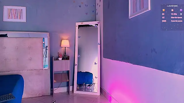 Emily_Castillo_1's Live XXX Chat