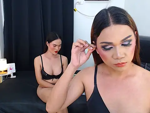 CarlaXFrancine's Live XXX Chat