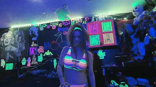 Splash_Queen420 élő XXX-chatje