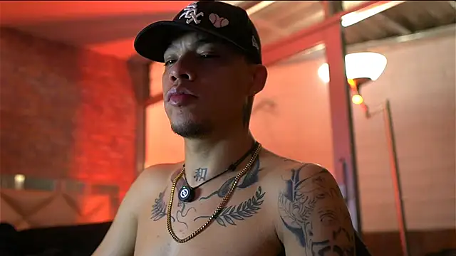 Chat XXX ao vivo de AlphaMasterXxx