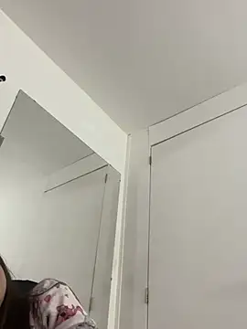Luna_Analya Adlı Modelin Canlı XXX Sohbeti
