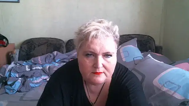 Lana555 élő XXX-chatje